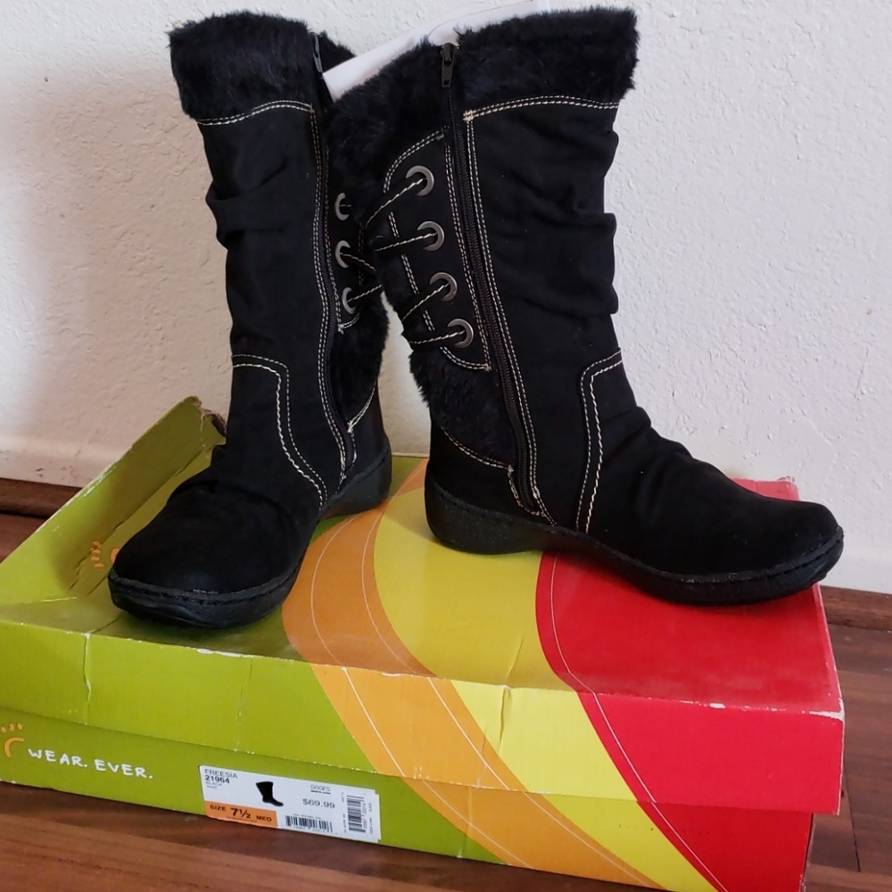 Black boots